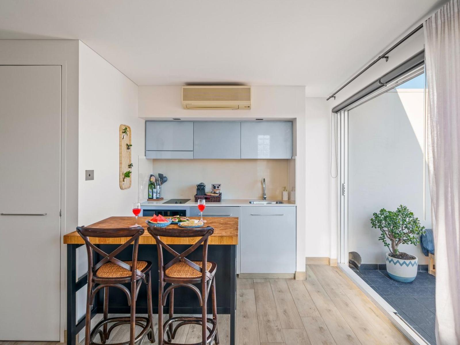 Xq Collection La Casa De Frida - Modern With Balcony Apartment